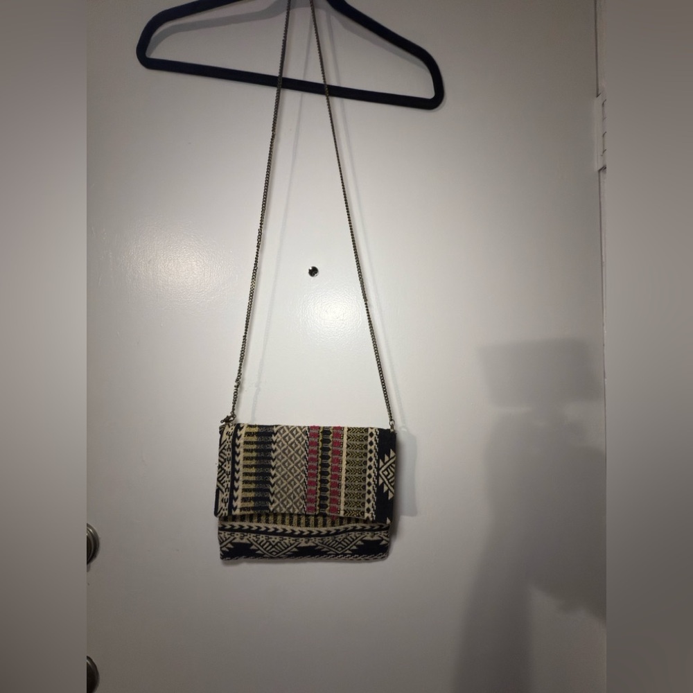 Geometric Patterned Crossbody Bag